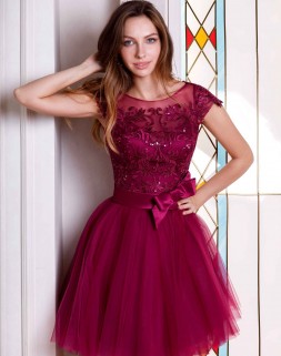 Ivana_Beaumond_Paris_Debutante_Primeiro_Amor_14